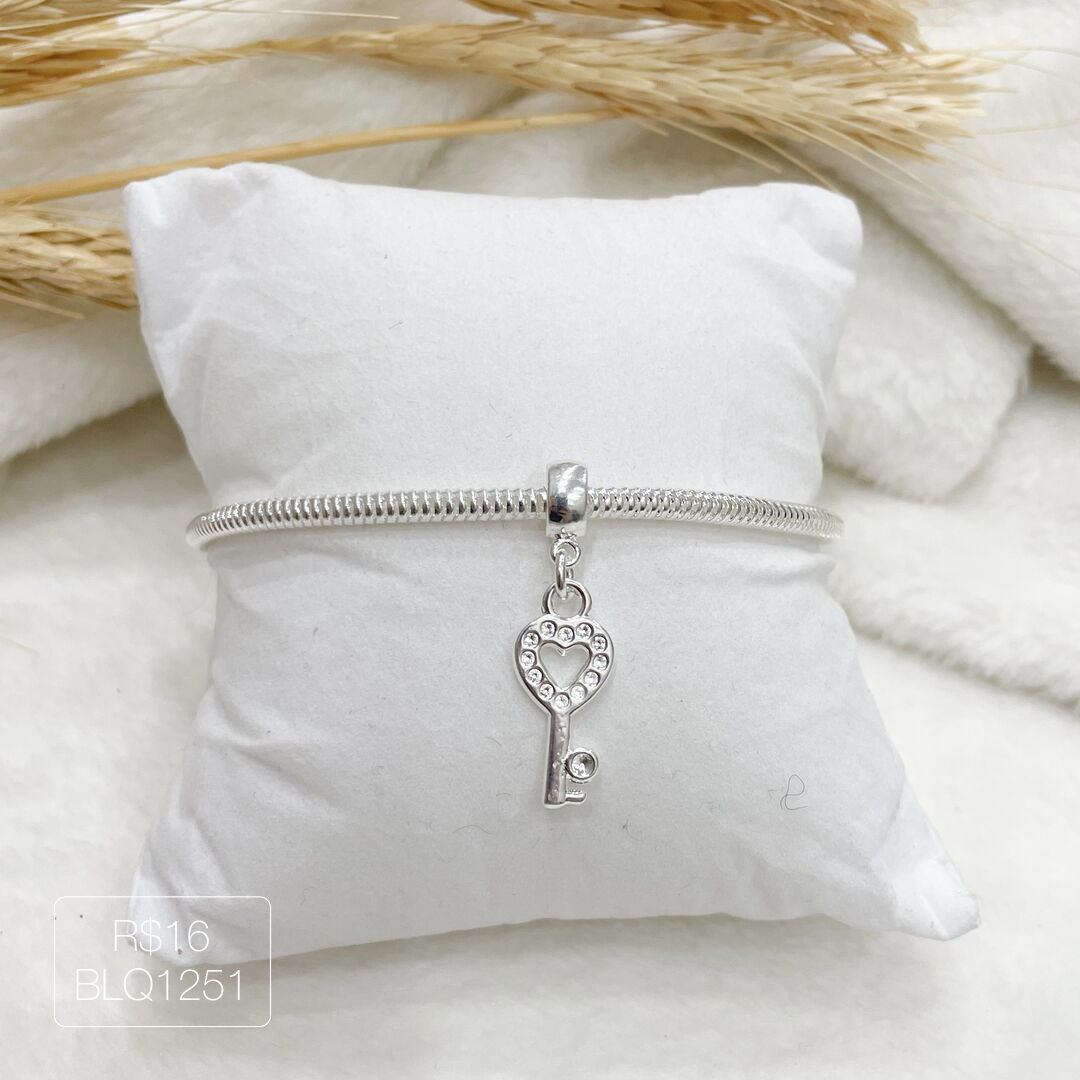 Berloque Chave Pendurada Pendurado Liso Prateado